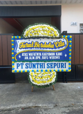 Papan Bunga Duka di Arosbaya